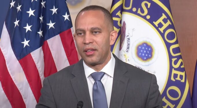It Took Democrats Less Than 10 Minutes To Renominate Hakeem Jeffries For Speaker