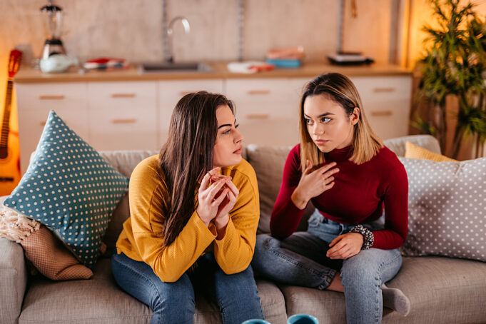 What To Do (and Avoid) in a Fight With a Friend