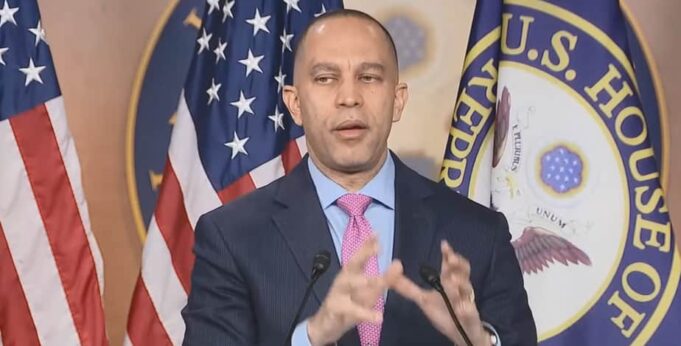 Hakeem Jeffries Tells Republicans They Only Have One Way Out