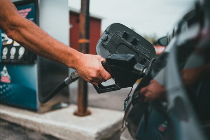 20 Ways to Save Money on Gas