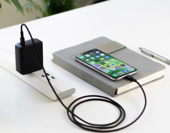Apple responds to iPhone 15 Pro overheating concerns
