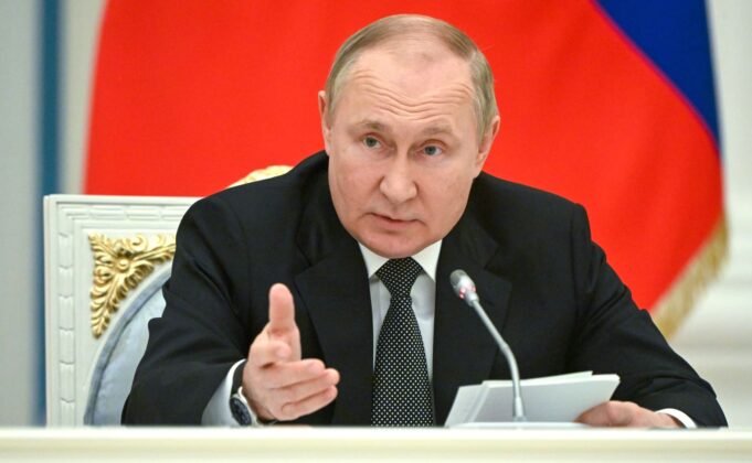 DIPLOMACY CRISIS: U.S. Expels Russian Embassy Officials | The Gateway Pundit
