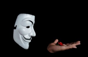 Russian hackers unleash new USB-based cyber threat LitterDrifter