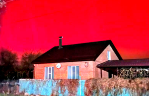 Under a Blood-Red Sky: Geomagnetic Storm Causes Intense Auroras in North America and European Regions – Sky Explodes in Crimson over Russia and Ukraine | The Gateway Pundit