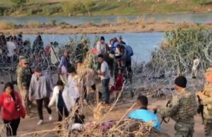 More Border Chaos in Eagle Pass, Texas as Illegal Aliens with Sick Children Invade US (VIDEO) | The Gateway Pundit