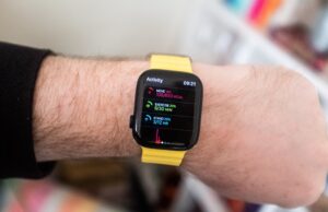 Forget the Series 9, the Apple Watch 8 is a Black Friday bargain