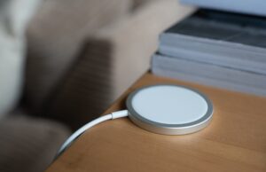 Qi2 wireless charging standard ready starting with iPhone 15