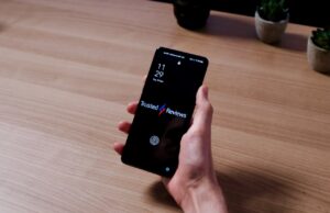 Incredible deal turns the flagship Oppo Find X5 Pro into a mid-range phone