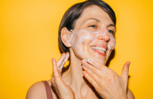 10 Best Face Washes for Dry Skin, According to Experts
