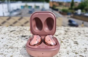Samsung Galaxy Buds Live just plummeted to £39