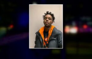 Armed Off-Duty Cop Thwarts Carjackers in DC – Sends Them Running Scared | The Gateway Pundit