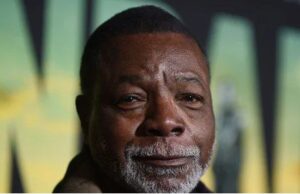 Watch Three Classic Clips Of The Late Carl Weathers On Arrested Development