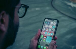 Cybercriminals are stealing Face ID scans to break into mobile banking accounts