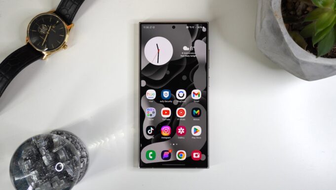Samsung’s Black Friday trade-in deal makes the S24 Ultra affordable