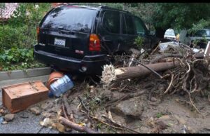Wild Winter Storm Hits SoCal: Flooding, Mudslides and Debris Flow Damage Homes in Hollywood Hills (VIDEO) | The Gateway Pundit