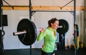 Weight Lifting for Runners: Benefits and How to Balance It