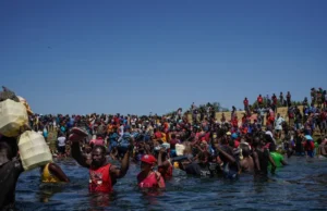 AMERICA LAST: New Senate Border Bill Proposed by RINO Sen. Lankford Will Permit Entry of Up to 5,000 Illegal Aliens Daily, Tallying to 1.8 Million Annually | The Gateway Pundit