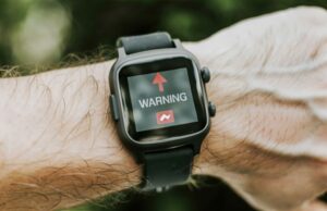 US FDA issue warning over smartwatches and smart rings