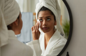 Swollen Eyelid: Causes, Symptoms, and Treatment