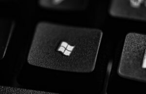 Generative Erase comes to Windows and lets you use AI to remove unwanted features