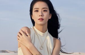 Jisoo & Yara Shahidi Wow in Cartier Trinity Jewelry Ad