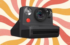 Relive the Polaroid days with this slick camera bundle