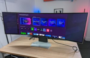 PC gamers should check out this Samsung Odyssey G9 discount