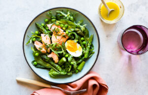 11 Keys To Living Longer From Registered Dietitians