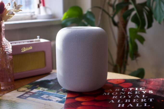 Apple's iPad-meets-HomePod smart home hub isn't imminent