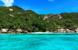 Top Seychelles Travel Tips: Not to Miss Islands and Beaches