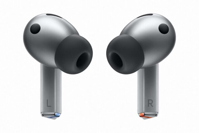 Galaxy Buds 3 Pro sales halted over silicone tip issues