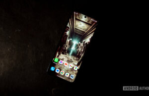 Download these scary wallpapers for your phone