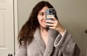 Barefoot Dreams CozyChic Robe Review With Photos