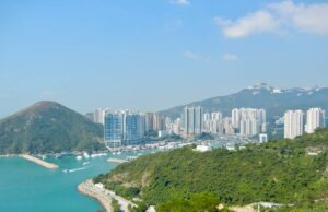 Traveling with Friends: How to Avoid Disaster