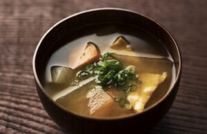 A Vegan Miso Soup Recipe for Bloating, Created by an IBS RD