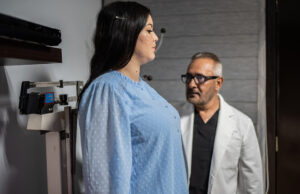 I’m a Pregnant, Weight-Inclusive Dietitian, and This Is Why Weight Stigma in Prenatal Care Is So Harmful