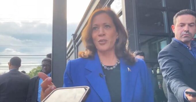 Harris Campaign Kicked Out Patrons From Pennsylvania Sandwich Shop to Bring in Staged “Customers” For Kamala’s Visit Tonight (VIDEO) | The Gateway Pundit