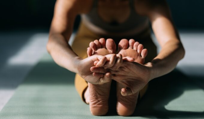 Bottom of Feet Yellow: Causes and Treatment