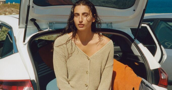 Massimo Dutti Beach Summer 2024: Coastal Beach Vibes