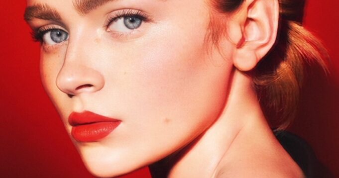 Sadie Sink Lights Up Armani Sì Passione Perfume Ad