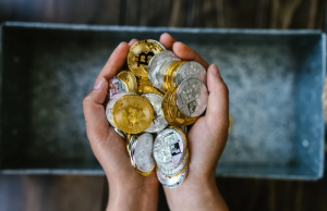 Watchdog says crypto industry political donations have hit record high