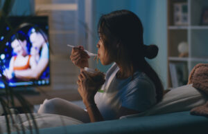 6 Nighttime Habits for Bone Health From an Osteoporosis Doctor