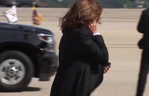 Kamala Harris Pretends to be on the Phone to Avoid Answering Questions From the Press (VIDEO) | The Gateway Pundit