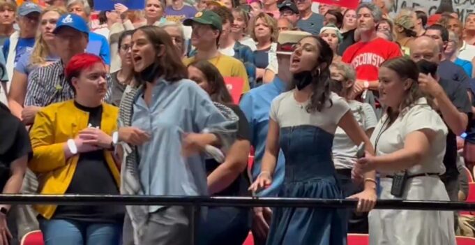 “Killer Kamala You Can’t Hide! – Pro-Hamas Protesters Interrupt Kamala Harris’s Madison Rally (VIDEO) | The Gateway Pundit