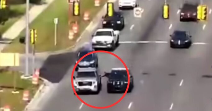 ‘Selfless’ Deputy Jumps Through Window to Halt Runaway Truck After Driver Becomes Incapacitated | The Gateway Pundit