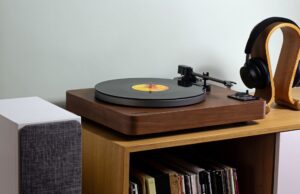 Lenco announces three new turntables at IFA 2024
