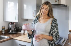 Can You Take Collage While Pregnant? Benefits and Risks