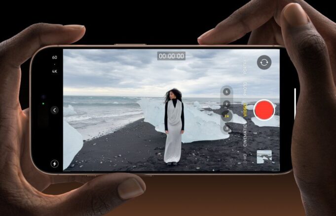 iPhone 16 Pro display issue sounds like Antennagate II, but isn't