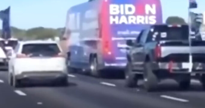 Federal Jury Clears Most 2020 ‘Trump Train’ Drivers in Bogus Voter Intimidation Case | The Gateway Pundit