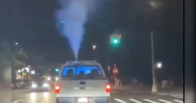 New York City Department of Health is Spraying Pesticides on Streets to Prevent West Nile Virus, Warns Residents to Stay Inside (VIDEO) | The Gateway Pundit